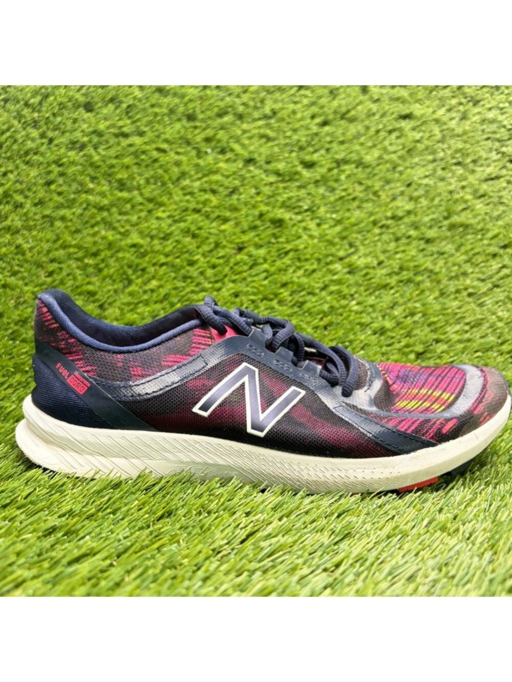 New Balance FuelCore Transform v2 Womens Size 9 Blue Pink Running Shoes Sneakers